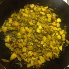 smitsfoodblog - potato and silverbeet curry 2
