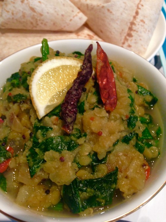 smitsfoodblog-lentil and spinach curry